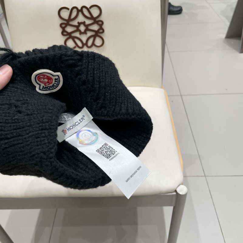 MONCLER